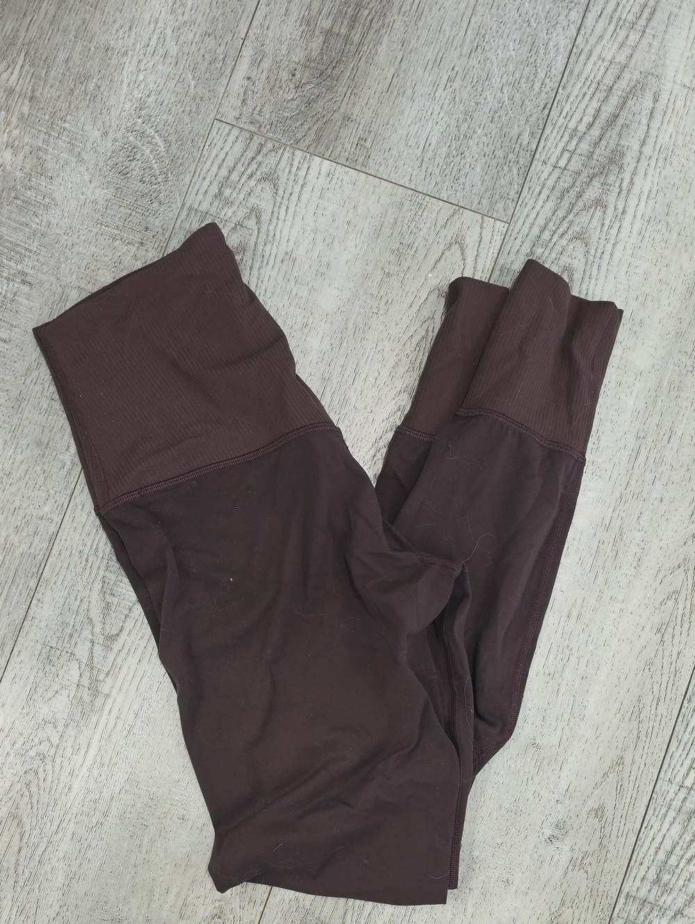 lululemon athletica Ribbed High-Waist Leggings in Deep Brown